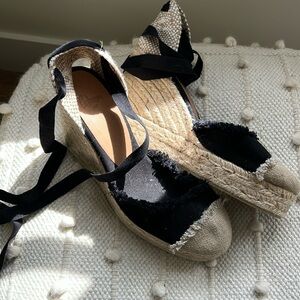 Castaner high heel wedge espadrilles with laces in size 39.